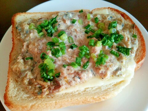 サバ缶でチーズトースト レシピ 作り方 By あいぼそ 楽天レシピ サバ缶でチーズトースト レシピ 作り方 By あいぼそ 楽天レシピ